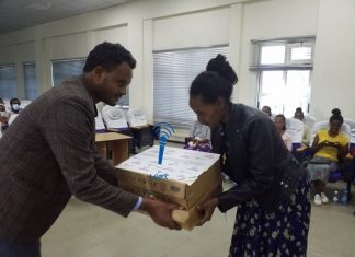 የተሰጣቸው እውቅና እና ሽልማት ለበለጠ ኀላፊነት እንደሚያነሳሳቸው ኢትዮ-ቴሌኮም ያመሰገናቸው ሴት መምህራን ገለጹ፡፡