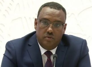 “…የድሃ ሞት እና ጭፍጨፋ እንዲሁም ያልተረጋጋች ሃገር መፍጠር የእርካታ ምንጫቸውና መኖሪያቸው ያደረጉ ኃይሎችን ያለምህረት የመታገል እንዲሁም በየደረጃው ኃላፊነታቸውን የማይወጡ አካላትን ተጠያቂ የማድረግ ሥራው ተጠናክሮ ይቀጥላል” ምክትል ጠቅላይ ሚኒስትርና የውጭ ጉዳይ ሚኒስትር ደመቀ መኮንን