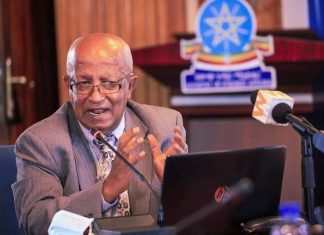 “በዓባይ ውኃ ላይ ግብጽና ሱዳን ከዓለም አቀፍ ሕግ አንጻር የሚያራምዱት ፍትሐዊ ያልሆነ አቋም ነው” አምባሳደር ኢብራሂም እድሪስ