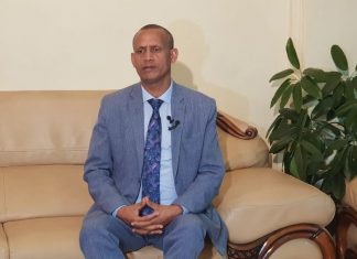 “የኢድ አልፈጥር በዓል ስናከብር ሃይማኖታዊ አስተምህሮቱ በሚያዘውና በሚፈቅደው መሠረት ስለሀገራችን ሰላምና አንድነት እየተጋን የራሳችንንም አስተዋፅኦ እያበረከትን ሊሆን ይገባል” ርእሰ መሥተዳድር አገኘሁ ተሻገር