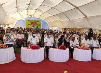 የአማራ ክልል 3ኛው ዙር የአረንጓዴ አሻራ ማስጀመሪያ መርኃ ግብር ጠቅላይ ሚኒስትር ዐቢይ አሕመድ (ዶ.ር) በተገኙበት በደብረ ማርቆስ ከተማ እየተካሄደ ነው፡፡