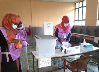 በቃሉ 1 የምርጫ ክልል በተለያዩ የምርጫ ጣቢያዎች ድምጽ መስጠት ተጀምሯል።