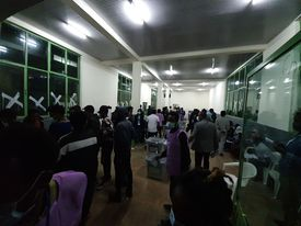 ገገ