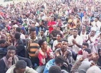 ከባሌና ምዕራብ ወለጋ የሀገር መከላከያ ሠራዊትን ለሚቀላቀሉ ወጣቶች ሽኝት ተደረገላቸው።