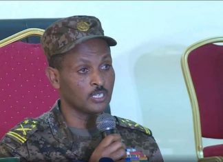 የኪነ-ጥበቡ ማኅበረሰብ ሀገር የማዳን ዘመቻውን በሙያው እንዲያግዝ የመከላከያ ሠራዊት የሕዝብ ግንኙነት ኀላፊ ኮሎኔል ጌትነት አዳነ ጥሪ አቀረቡ።