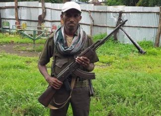 የመንግሥትን የክተት ጥሪ ተቀብለው ትግሉን ለመቀላቀል መዘጋጀታቸውን በምዕራብ ጎንደር ዞን የመተማ ወረዳ ነዋሪዎች ገለጹ።