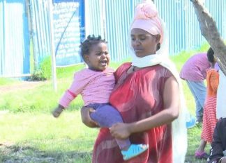 አሸባሪው ትህነግ የሚፈጽመው የሰብዓዊ መብት ጥሰት ህጻናትን እሰከ መድፈር የደረሰ መሆኑን ከራያ ቆቦ የተፈናቀሉ እናት ተናገሩ፡፡