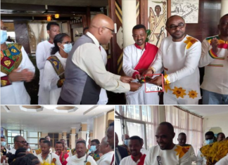 የመስቀል በዓልን አስመልክቶ የጎንደር ከተማ አስተዳደር እና የጎንደር ዩኒቨርሲቲ የሥራ ኀላፊዎች ለህልውና ዘመቻው የገንዘብ ድጋፍ እያሰባሰቡ ነው፡፡