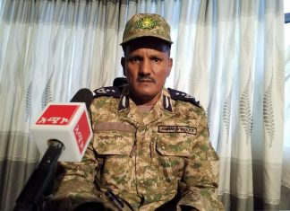 “በአማራ ክልል ሕገወጥ ተኩስ በሚፈጽሙ ሰዎች ላይ ሕጋዊ እርምጃ ይወሰዳል” የአማራ ክልል ፖሊስ ኮሚሽን ኮሚሽነር ተኮላ አይፎክሩ