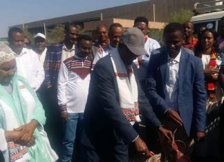 የደቡብ ክልል በአፋር ለተፈናቀሉ ወገኖች ከ52 ሚሊዮን ብር በላይ ድጋፍ አደረገ።
