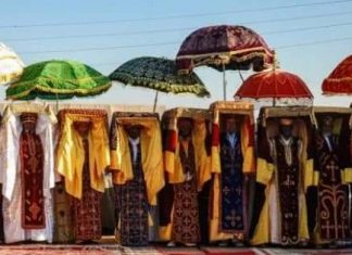 ʺበመሶብ እንጀራ ፍየል በጉ ታርዶ፣ ደስ ይለኛል ጎንደር ያውቃል መስተንግዶ”