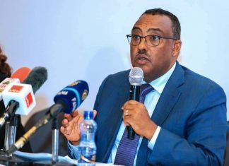 በሰብዓዊ ድጋፍ አተገባበር ችግሩን በተግባር ለመሻገር የሚያስችል ፈጣን ምላሽ ተፈፃሚ እንዲኾን ምክትል ጠቅላይ ሚኒስትር እና የውጭ ጉዳይ ሚኒስትር ደመቀ መኮንን አሳሰቡ።