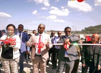 በ125 ሚሊዮን ብር ካፒታል በደብረ ብርሃን ከተማ የተገነባው ቴክስታይል ቴክኖሎጂ ተመረቀ።