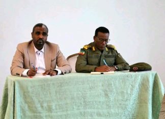የምስራቅ አማራ ኮማንድፖስት የአካባቢውን ወቅታዊ የሰላም ሁኔታ እየገመገመ ነው።