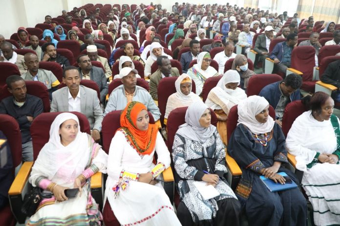 434284659_810560424435217_3290613492644725226_n