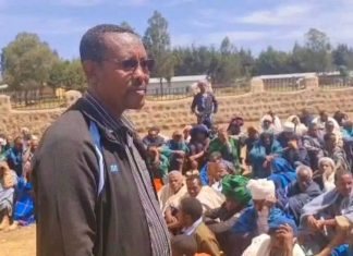 በሰከላ ወረዳ የአፈር ማዳበሪያ በፍትሐዊነት እና በፍጥነት ለማሰራጨት ጥረት እየተደረገ እንደኾነ አርሶ አደሮች ገለጹ።
