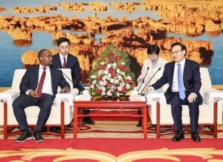 ኢትዮጵያ እና ቻይና ግንኙነታቸውን በሚያጠናክሩባቸው መስኮች የጋራ ሥምምነት አካሄዱ።