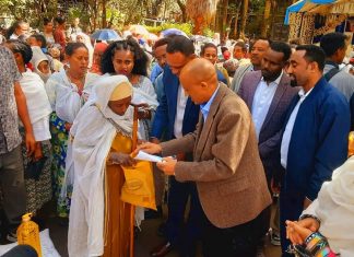 “እየተከናወነ ያለው መተሳሰብ እና መደጋገፍ አንድነትን ያጠናክራል” ርእሰ መሥተዳድር አረጋ ከበደ