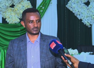 በሰሜን ሸዋ ዞን የሚገኙ የኀብረት ሥራ ማኀበራትን ውጤታማ ለማድረግ አቅማቸውን ማጎልበት እንደሚገባ ተገለጸ።