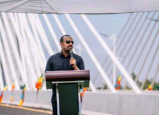 “ኢትዮጵያ የሚገባትን፣ የአማራ ሕዝብ የሚገባውን፣ ባሕር ዳርም ለውበቷ የሚመጥን ታላቁን ሥራ በጋራ ለማስመረቅ በቅተናል” ጠቅላይ ሚኒስትር ዐቢይ አሕመድ (ዶ.ር)
