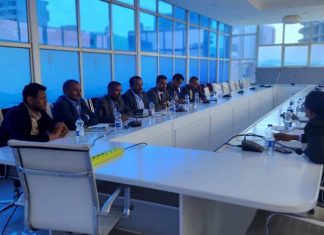 በጎንደር ከተማ የመገጭ መስኖ ልማት ግድብ፣ የንጽህ መጠጥ ውኃ እና አዘዞ-አርበኞች አስፓልት ፕሮጀክቶች ተጠናቀው አገልግሎት እንዲሰጡ የክልሉ መንግሥት በትኩረት እየሠራ መኾኑ ተገለጸ።