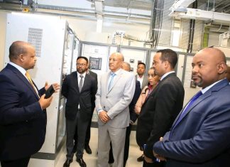 “በፓርኩ ያየነው የሥራ እንቅስቃሴ የዲጂታል 2025 ስትራቴጂን ዕውን ለማድረግ ትልቅ ተቋም እየተገነባ መኾኑን ነው” ምክትል ጠቅላይ ሚኒስትር ተመስገን ጥሩነህ