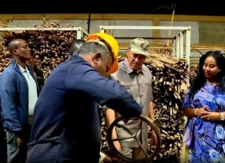 ሰላምን ከማጽናት ባሻገር የተጀመሩ የልማት ሥራዎች ተስፋ ሰጪ መኾናቸውን ምክትል ጠቅላይ ሚኒስትር ተመስገን ጥሩነህ ተናገሩ።