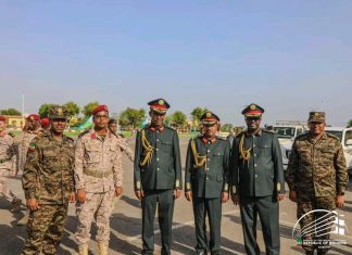 በመከላከያ ሠራዊት ምክትል ጠቅላይ ኢታማዦር ሹም ጄኔራል አበባው ታደሰ የተመራ ልዑክ ጅቡቲ ገባ።