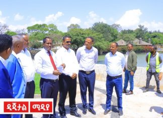 ርእሰ መሥተዳድር ደስታ ሌዳሞ በባሕር ዳር ከተማ ውስጥ የሚገነቡ መሠረተ ልማቶችን እየጎበኙ ነው።