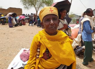 ማኅበረ ቅዱሳን በአበርገሌ ወረዳ በድርቅ ለተጎዱ ወገኖች ድጋፍ አደረገ።