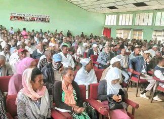 የቻግኒ ከተማ ሕዝብ በዘላቂ ሰላም ዙሪያ እየመከረ ነው፡፡