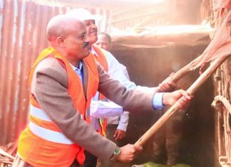 “ማን በሠራልኝ ብዬ ስጨነቅ ደረሱልኝ” የቤት ግንባታ የተጀመረላቸው እናት