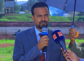 “በዓሉ የመልዕክተኛዉን ፈለግ የምንከተልበት ሰብዓዊነት የሚደምቅበት ዕለት ነዉ” የጎንደር ከተማ እስልምና ጉዳይ ምክር ቤት ሰብሳቢ ሀጅ አንዋር ቃሲም