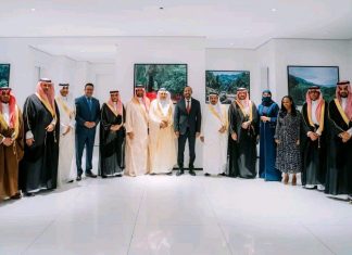 ጠቅላይ ሚኒስትር ዐቢይ አሕመድ (ዶ.ር) ከሳዑዲ አረቢያ ከፍተኛ የኢንቨስትመንት ተወካዮች ልዑክ ጋር ተወያዩ።