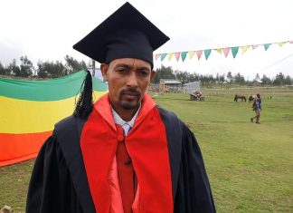 “ከነጻነት ማግስት በአማራ ምድር በጠገዴ ወረዳ በታሪክ ለመጀመሪያ ጊዜ የቴክኒክና ሙያ ተማሪዎችን በማስመረቃችን እንኳን ደስ ያላችሁ” የጠገዴ ወረዳ አሥተዳዳሪ ጌታሁን ብርሃኔ