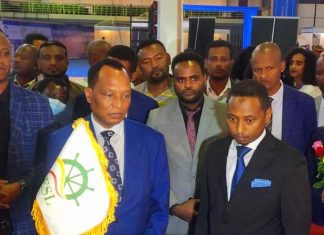 የትራንስፖርት ዘርፉ በአዳዲስ እና ዘመናዊ ቴክኖሎጂዎች የታገዘ እንዲኾን ሥራዎች እየተሠሩ መኾኑን የትራንስፖርት እና ሎጂስቲክስ ሚኒስቴር ገለጸ።