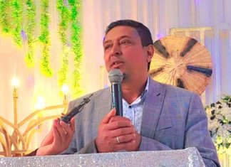 “ግጭቱ የዜጎቻችንን ሕይወት አሳጥቶናል፤ በርካታ ቁሳዊ ውድመት ከማስከተል ውጪ ያተረፈልን አንዳችም ነገር የለም” ከንቲባ መንበሩ ዘውዴ