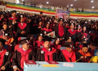 ብርሃን ኮሌጅ በተለያዩ የትምህርት ዘርፎች ያስተማራቸውን 409 ተማሪዎች አስመረቀ።