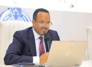 የማክሮ ኢኮኖሚ ማሻሻያ ፖሊሲው በተሳካ ሁኔታ እንዲተገበር የፍትሕ እና የፀጥታ ተቋማት ሚና የላቀ መኾኑ ተጠቆመ።