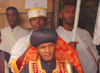 የቅድስት ድንግል ማርያም የእርገት (የሻደይ) በዓል በዋግኽምራ ሃይማኖታዊ ይዘቱን በጠበቀ መልኩ በደብረ ፀሐይ ወይብላ ቅድስት ማርያም ካቴድራል እየተከበረ ነው።