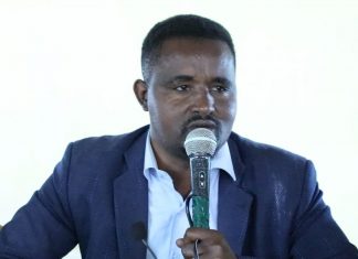 መምህር የሰላም ሚናው የጎላ በመኾኑ ይህን ታሳቢ አድርጎ መሥራት እንደሚገባ የሰሜን ጎንደር ዞን ዋና አሥተዳዳሪ ዲያቆን ሸጋው ውቤ ገለጹ፡፡