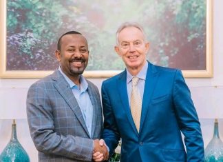 ጠቅላይ ሚኒስትር ዐቢይ አሕመድ እና የቀድሞው የእንግሊዝ ጠቅላይ ሚኒስትር ቶኒ ብሌር ተወያዩ።