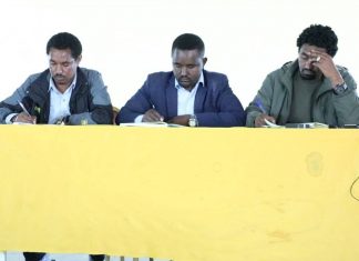 ሀገር የሚያፈርስ ሃሳብ እና የፖለቲካ አካሄድ ሊወገድ እንደሚገባ የሰሜን ጎንደር ዞን ዋና አሥተዳዳሪ ዲያቆን ሸጋው ውቤ ገለጹ።