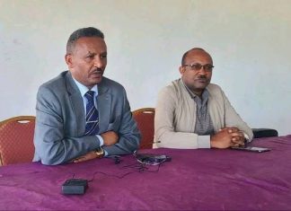 በፎገራና በወረታ ከተማ አሥተዳደር በይቅርታ ከገቡ ታጣቂ ኀይሎች ጋር ውይይት ተካሂዷል።