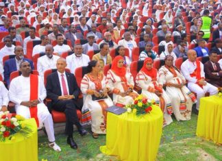 20ኛው የብሔር ብሔረሰቦች ቀን በዓል በጎንደር ከተማ እንዲከበር የጎንደር ከተማ ተቀዳሚ ምክትል ከንቲባ ቻላቸው ዳኘው ጠየቁ።