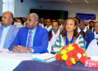 የአማራ ክልል ኅብረተሰብ ጤና ኢንስቲትዩት ዓለም አቀፍ የጤና ምርምር ጉባዔ እያካሄደ ነው።