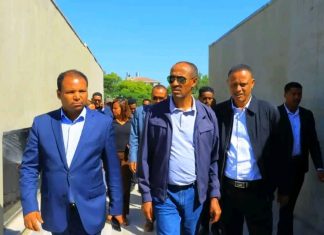 የኢንዱስትሪ ሚኒስትሩ መላኩ አለበል የአማራ ክልል ጠቅላይ ፍርድ ቤት የለውጥ ሥራዎችን ጎበኙ።