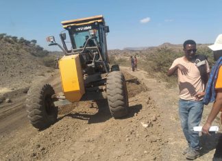 ከኮረም – ሰቆጣ – ትያ የመንገድ ጥገና እየተካሄ ነው።
