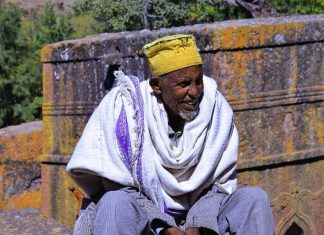 “እንኳን አየውህ ሳይደክም ጉልበት የት አገኝህ ነበር ከዋልኩኝ ከቤት”