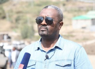 የኮምቦልቻ የአስፋልት ማሳለጫ መንገድ በዚህ ዓመት መጠናቀቅ እንደሚገባው የአማራ ክልል ምክትል ርእሰ መሥተዳደር አብዱ ሁሴን (ዶ.ር) አሳሰቡ።